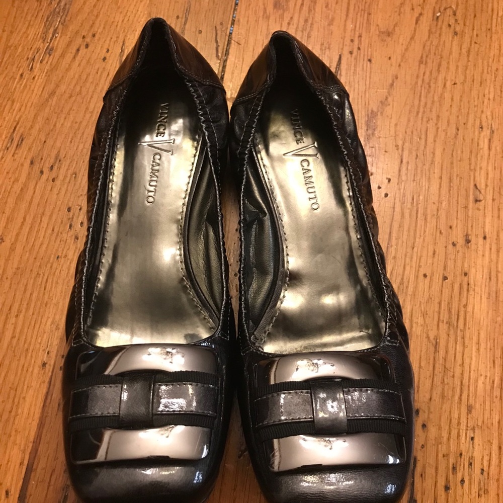 Vince Camuto leather flats size 7B